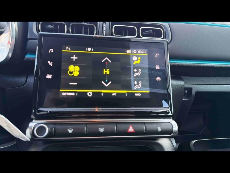 Occasion CITROEN C3 1.5 BlueHDi 100ch S&S Feel E6.d 2022 Blanc Banquise (O) - Rouge Aden 12490 € à Nancy