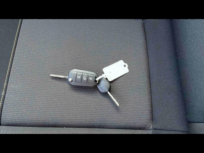 Occasion CITROEN C3 1.2 PureTech 83ch S&S Feel Pack 2021 Sable (N) - Noir Onyx 11790 € à Nancy