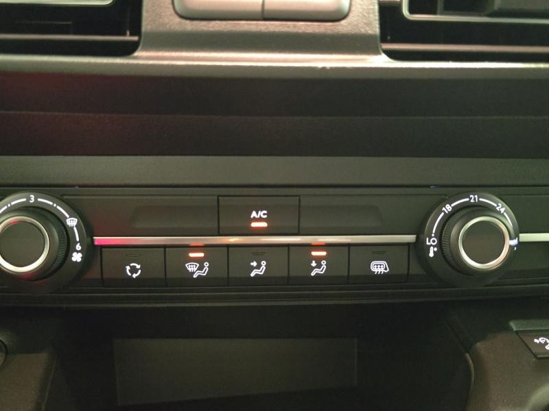 Occasion CITROEN Berlingo Van M 650kg BlueHDi 130ch S&S EAT8 Pack Premium Connect DANGEL 4*4 2025 Blanc Icy 38000 € à Nancy