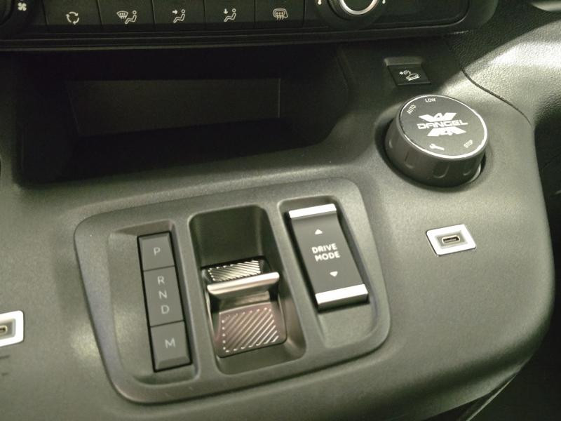 Occasion CITROEN Berlingo Van M 650kg BlueHDi 130ch S&S EAT8 Pack Premium Connect DANGEL 4*4 2025 Blanc Icy 38000 € à Nancy