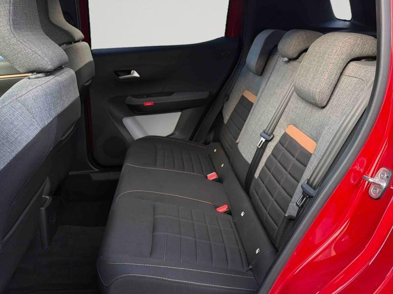 Used CITROEN C3 Aircross 1.2 Turbo 100ch PLUS 2025 Rouge Elixir (S) + Noir Perla Nera € 21990 in Nancy