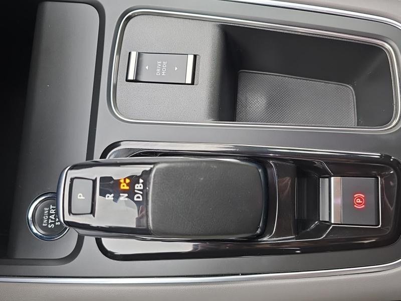 Used CITROEN C5 Aircross Hybrid 225ch Shine e-EAT8 2021 Packs Look Blue Anodise € 22990 in Nancy