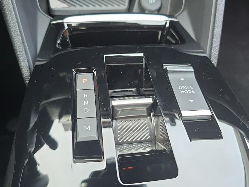 Used CITROEN C4 1.2 Hybride 145ch S&S MAX Automatique 2025 Bleu Eclipse (M) € 24390 in Nancy