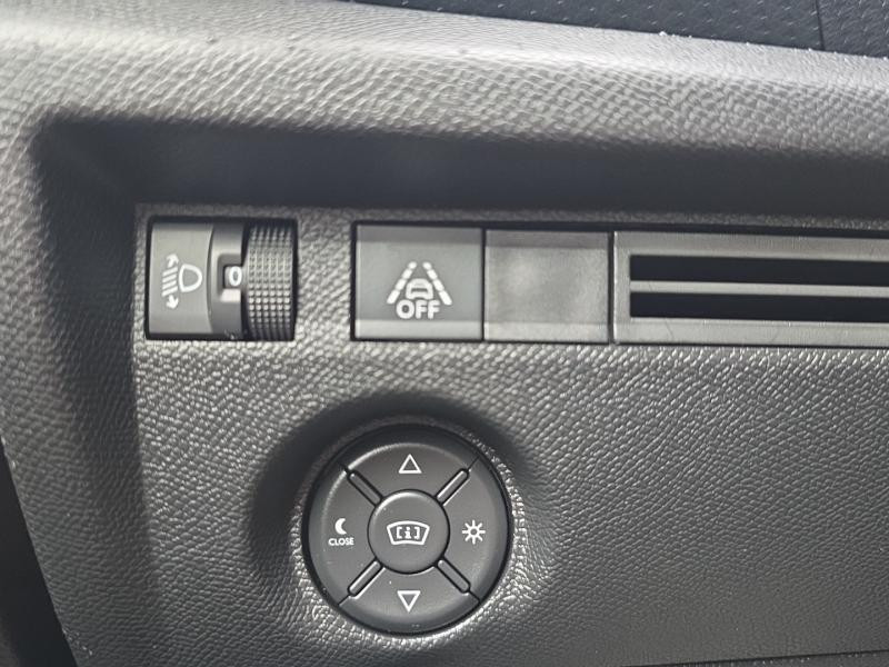 Used CITROEN C4 PureTech 130ch S&S Shine EAT8 2022 Noir Perla Nera (N) € 20490 in Nancy