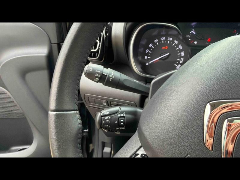 Used CITROEN C3 Aircross PureTech 110ch S&S Shine 2023 Noir Perla Nera (M) € 15990 in Nancy