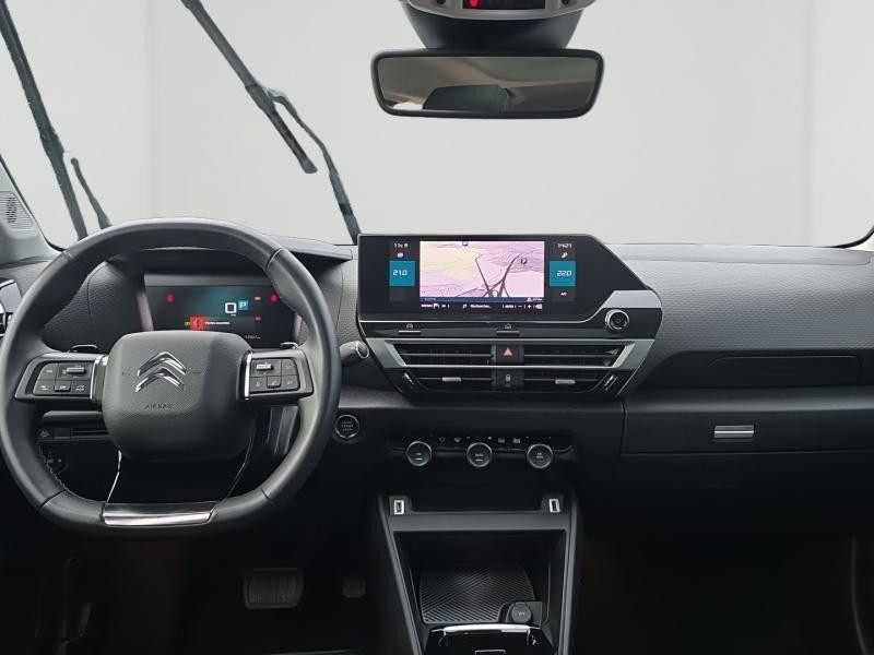 Used CITROEN C4 PureTech 130ch S&S Shine EAT8 2022 Noir Perla Nera (N) € 20490 in Nancy