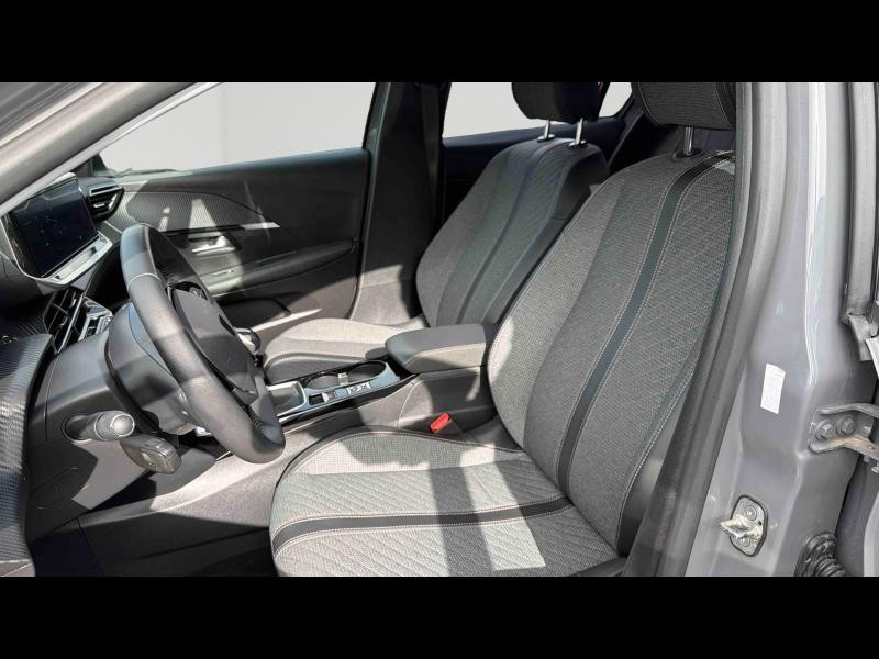 Used PEUGEOT 208 1.2 PureTech 100ch S&S Allure 2024 Gris Selenium (M) € 14490 in Nancy