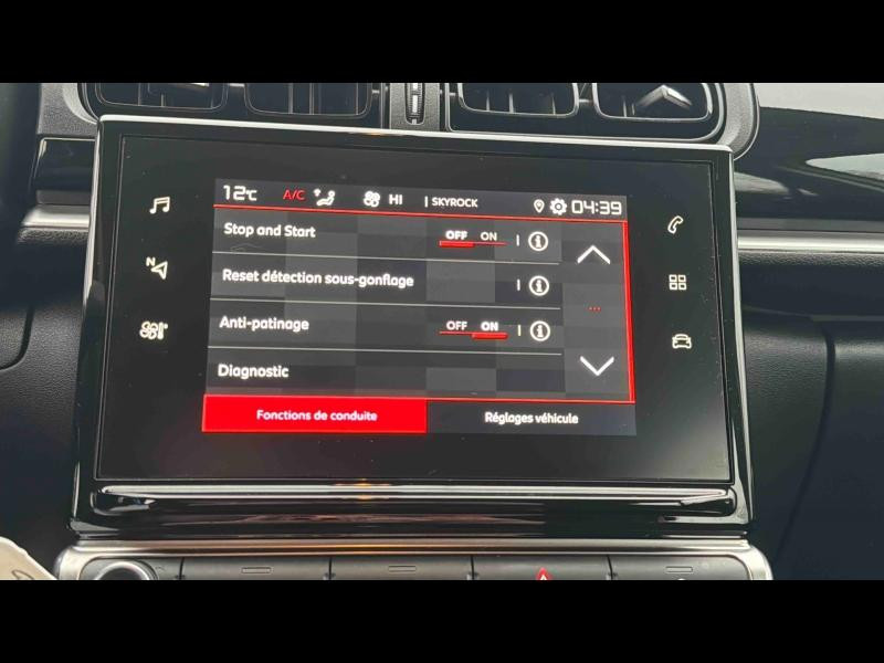 Occasion CITROEN C3 1.5 BlueHDi 100ch S&S Feel E6.d 2022 Blanc Banquise (O) - Rouge Aden 9890 € à Nancy