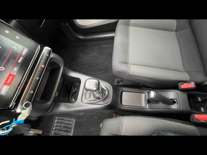 Occasion CITROEN C3 1.5 BlueHDi 100ch S&S Feel E6.d 2022 Blanc Banquise (O) - Rouge Aden 9890 € à Nancy