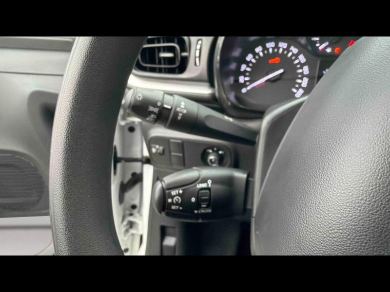 Occasion CITROEN C3 1.5 BlueHDi 100ch S&S Feel E6.d 2022 Blanc Banquise (O) - Rouge Aden 9890 € à Nancy