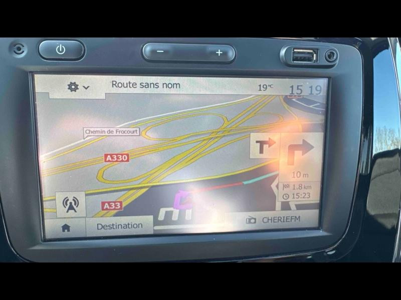 Occasion RENAULT Captur 1.2 TCe 120ch energy Intens EDC 2017 Rouge Flamme/Noir Etoilé 10490 € à Nancy