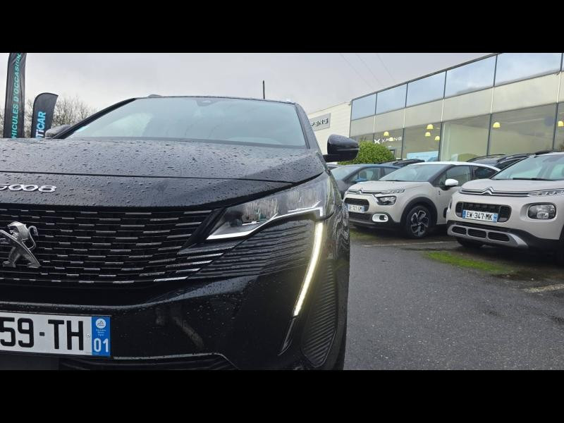 Occasion PEUGEOT 5008 Hybrid 136ch Allure Pack e-DCS6 2024 Noir Perla Nera (M) 28990 € à Nancy