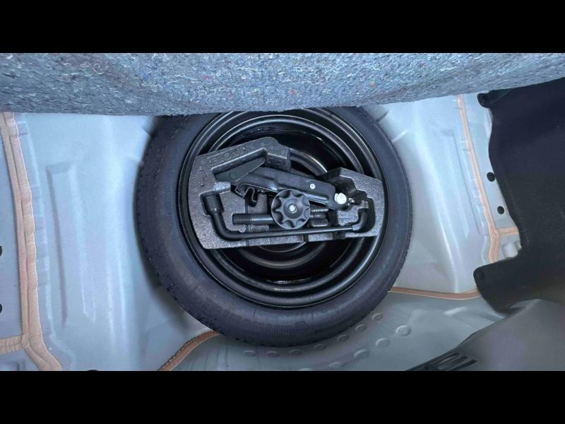 Occasion CITROEN C1 VTi 72 S&S Shine 5p E6.d 2021 Blanc Oural - Toit Emeraude Blue 11490 € à Nancy