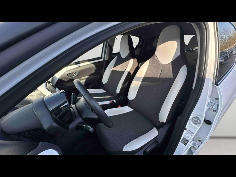 Occasion CITROEN C1 VTi 72 S&S Shine 5p E6.d 2021 Blanc Oural - Toit Emeraude Blue 11490 € à Nancy