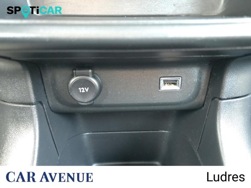 Occasion CITROEN C3 1.2 PureTech 83ch S&S Shine 2020 Blanc banquise 9490 € à Nancy