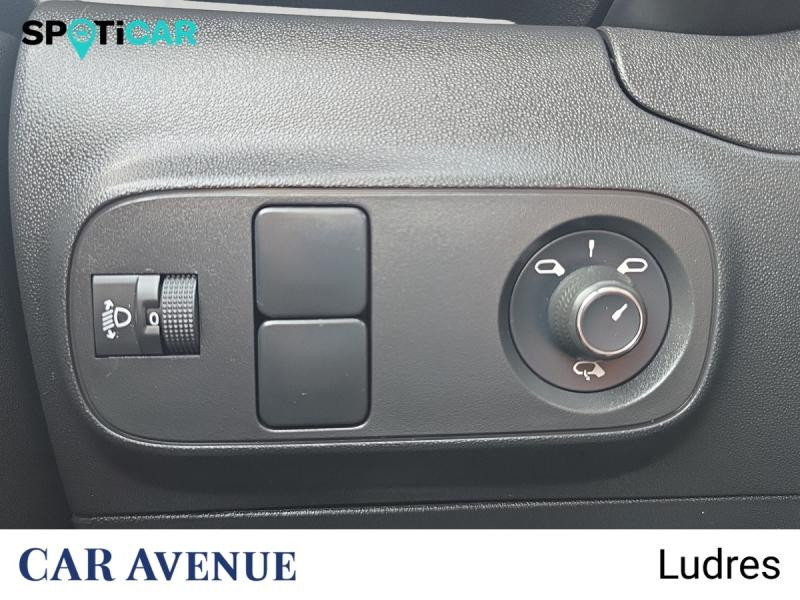 Occasion CITROEN C3 1.2 PureTech 83ch S&S Shine 2020 Blanc banquise 9490 € à Nancy