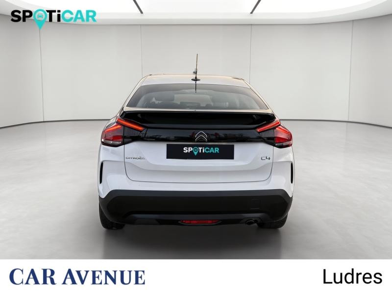 Occasion CITROEN C4 Sté 1.2 PureTech100 Live Pack Business R 2023 Blanc Banquise 12990 € à Nancy