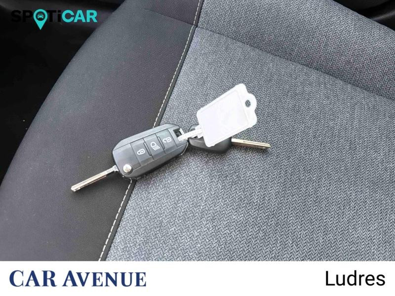 Occasion CITROEN C4 Sté 1.2 PureTech100 Live Pack Business R 2023 Blanc Banquise 12990 € à Nancy