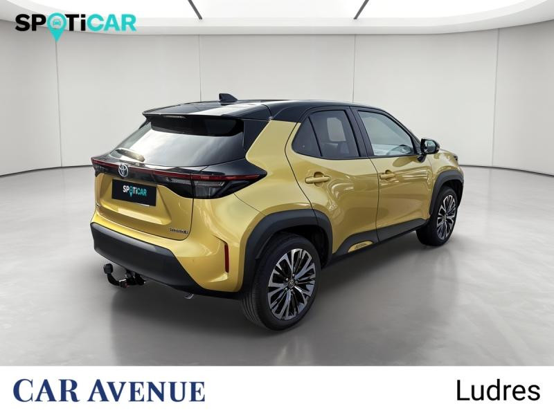 Occasion TOYOTA Yaris Cross 116h Collection MY22 2023 Or Pur/Toit Noir (M) 23490 € à Nancy