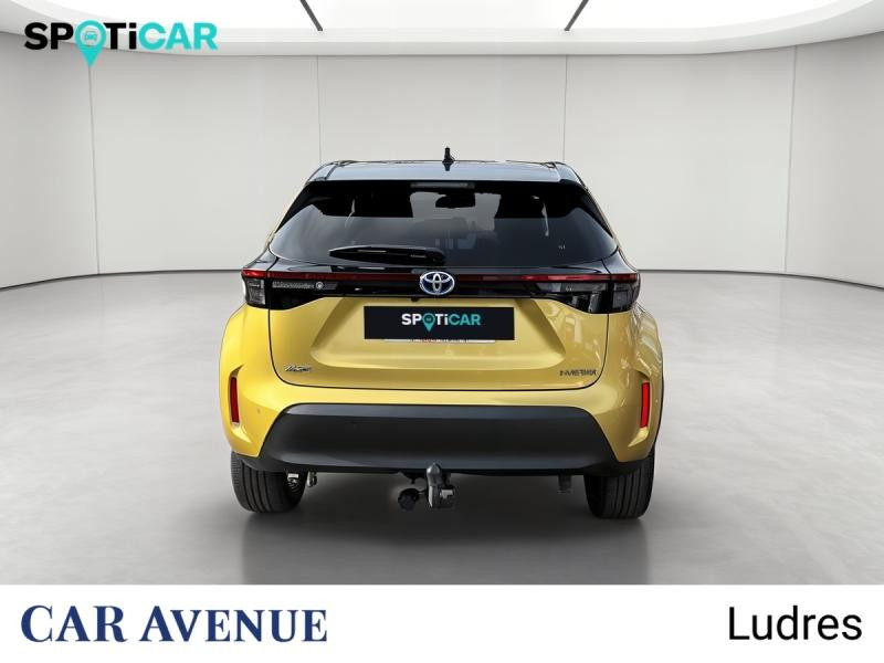 Occasion TOYOTA Yaris Cross 116h Collection MY22 2023 Or Pur/Toit Noir (M) 23490 € à Nancy