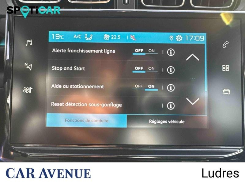 Occasion CITROEN C3 1.2 PureTech 83ch S&S Feel Pack 2021 Gris Platinium (M) - Bleu Emeraude 10990 € à Nancy