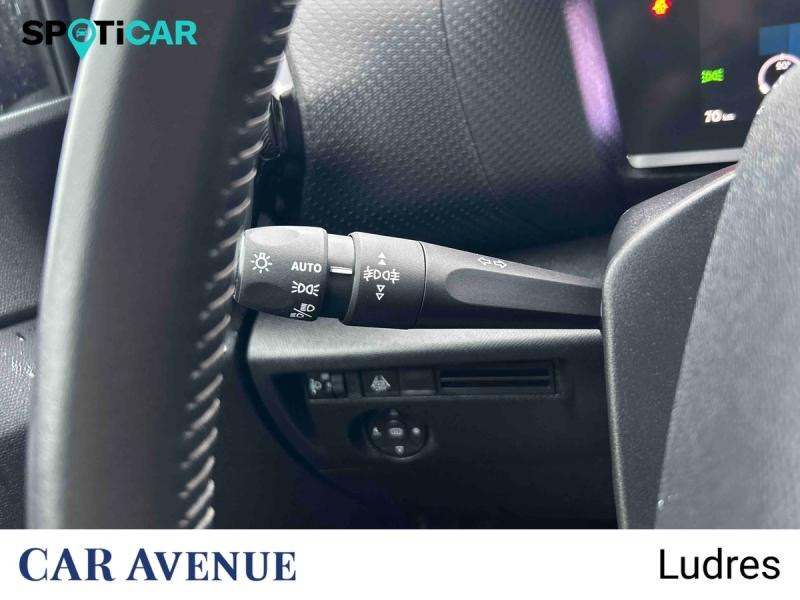 Occasion CITROEN C4 PureTech 130ch S&S Feel Pack EAT8 2021 Bleu Iceland (N) 16390 € à Nancy