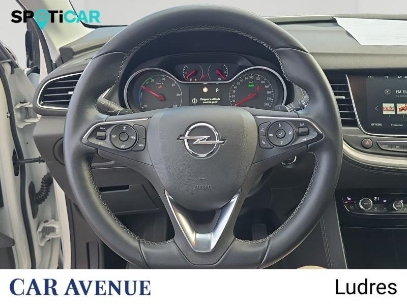 Used OPEL Grandland X Hybrid4 300ch Ultimate 2021 Toit+rétros ext noir/Blanc Perle € 21990 in Nancy