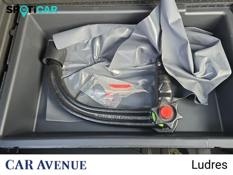 Used OPEL Grandland X Hybrid4 300ch Ultimate 2021 Toit+rétros ext noir/Blanc Perle € 21990 in Nancy