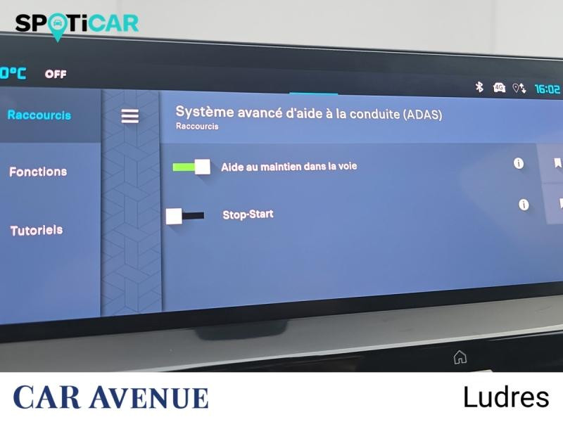 Used CITROEN C5 X 1.2 PureTech 130ch S&S PLUS boite automatique 2024 Blanc Nacré (N) - Toit Noir Perla Nera € 21790 in Nancy