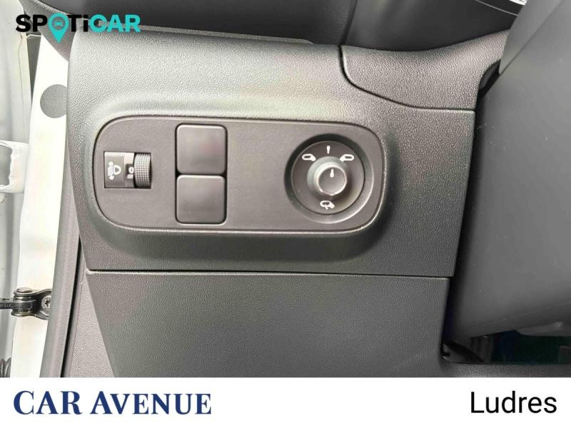 Used CITROEN C3 1.2 PureTech 83ch S&S  Feel Business 2021 Blanc Banquise (O) € 11490 in Nancy