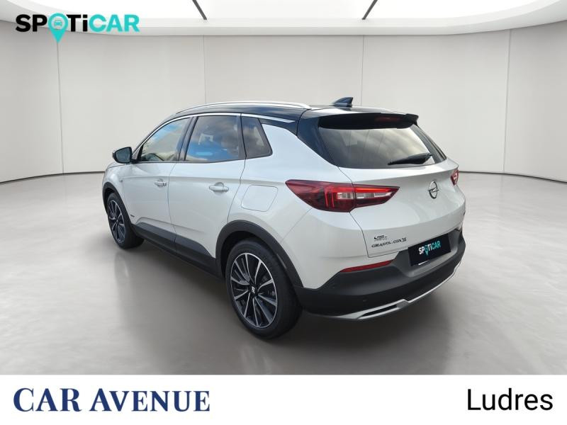 Used OPEL Grandland X Hybrid4 300ch Ultimate 2021 Toit+rétros ext noir/Blanc Perle € 21990 in Nancy
