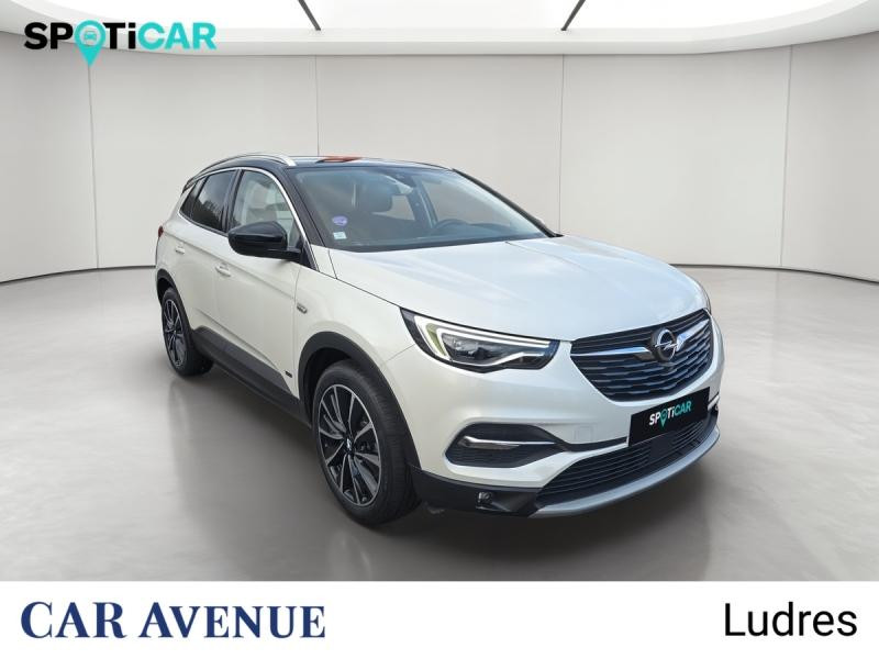 Used OPEL Grandland X Hybrid4 300ch Ultimate 2021 Toit+rétros ext noir/Blanc Perle € 21990 in Nancy