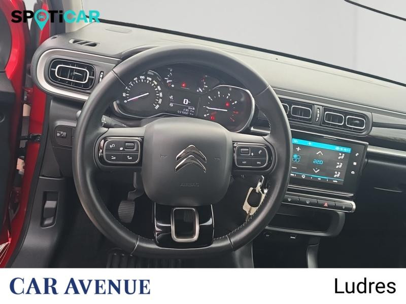 Occasion CITROEN C3 PureTech 82ch Shine S&S E6.d 2019 Rouge Rubi - Noir Onyx 8990 € à Nancy