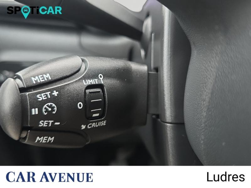 Occasion CITROEN C3 PureTech 82ch Shine S&S E6.d 2019 Rouge Rubi - Noir Onyx 8990 € à Nancy