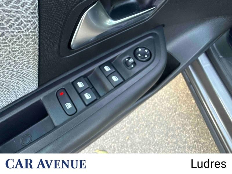 Occasion CITROEN C4 PureTech 130ch S&S Shine Pack EAT8 2021 Gris Platinium (M) 14390 € à Nancy