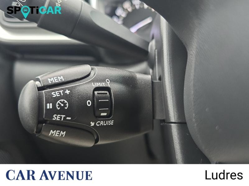 Occasion CITROEN C3 PureTech 82ch Shine S&S E6.d 2019 Rouge Rubi - Noir Onyx 8990 € à Nancy