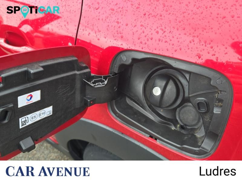 Occasion CITROEN C3 PureTech 82ch Shine S&S E6.d 2019 Rouge Rubi - Noir Onyx 8990 € à Nancy