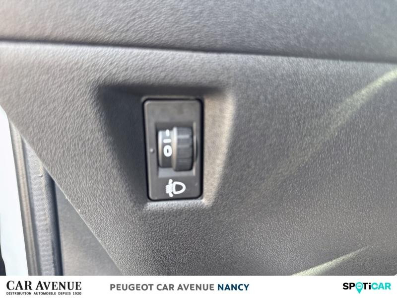 Used CITROEN C3 Picasso PureTech 110 Feel Edition 2017 Blanc Nacré € 7890 in Nancy