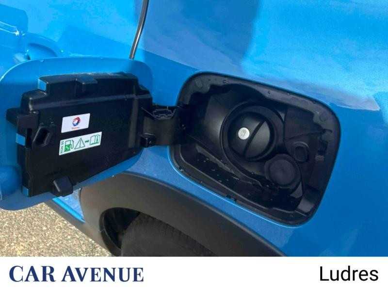 Used CITROEN C3 PureTech 82ch Shine 2017 Cobalt Blue - Blanc Opale € 8990 in Nancy