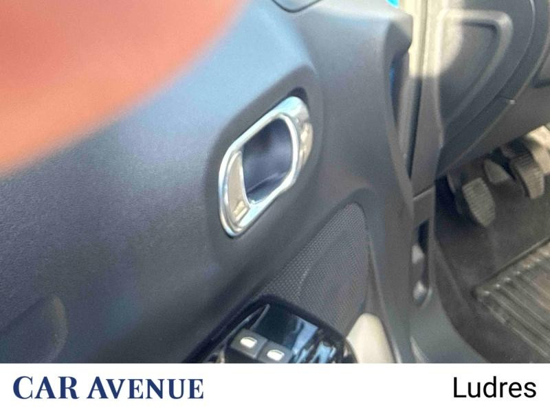 Used CITROEN C3 PureTech 82ch Shine 2017 Cobalt Blue - Blanc Opale € 8990 in Nancy