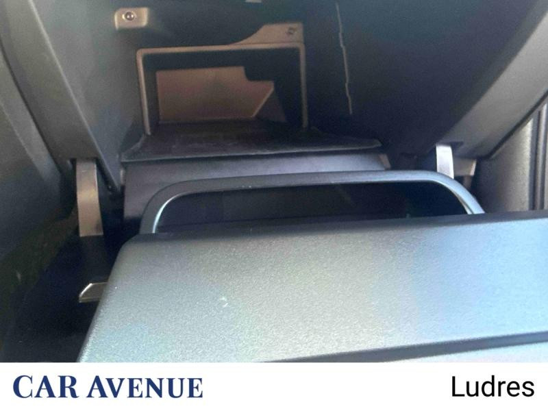 Used DS DS 3 1.2 PureTech 100ch Performance Line 2024 Blanc € 19990 in Nancy