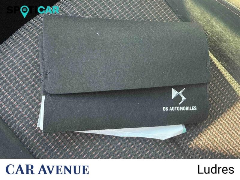 Used DS DS 3 1.2 PureTech 100ch Performance Line 2024 Blanc € 19990 in Nancy