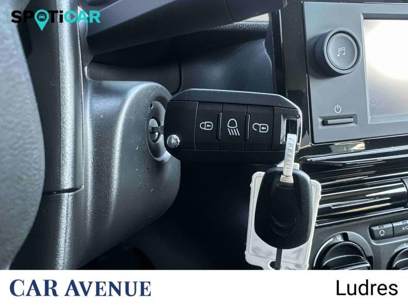 Used CITROEN C3 1.2 PureTech 83ch S&S Feel 122-123g 2022 Blanc Banquise (O) € 11490 in Nancy