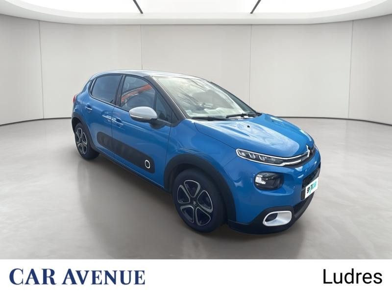 Used CITROEN C3 PureTech 82ch Shine 2017 Cobalt Blue - Blanc Opale € 8990 in Nancy