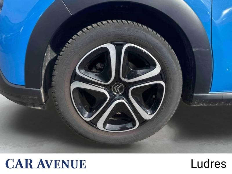 Used CITROEN C3 PureTech 82ch Shine 2017 Cobalt Blue - Blanc Opale € 8990 in Nancy