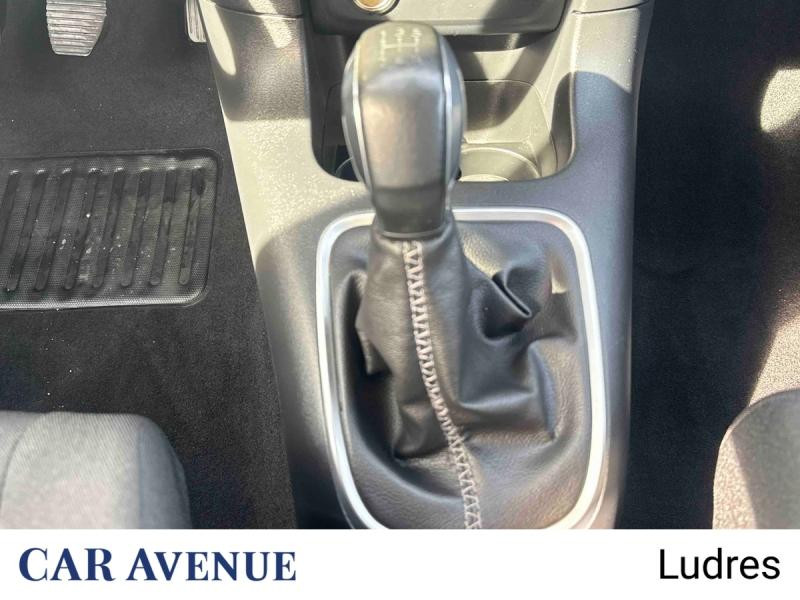 Used CITROEN C3 PureTech 82ch Shine 2017 Cobalt Blue - Blanc Opale € 8990 in Nancy