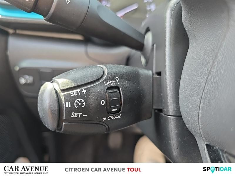 Occasion CITROEN C3 1.5 BlueHDi 100ch S&S Feel Pack E6.d 2023 Blanc Banquise (O) - Rouge Aden 10790 € à Nancy