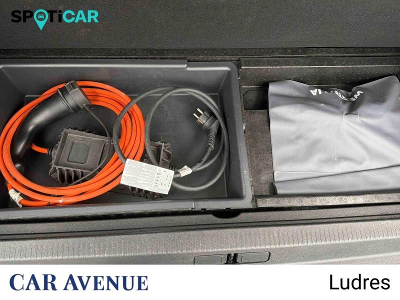 Used CITROEN C5 Aircross Hybrid rechargeable 225ch Shine Pack ë-EAT8 2023 Blanc Nacré € 24490 in Nancy