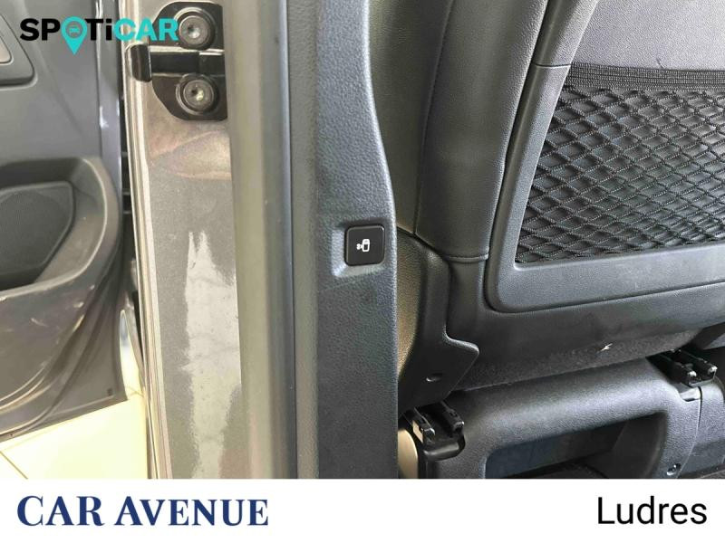 Used PEUGEOT Traveller 2.0 BlueHDi 180ch S&S Standard Business VIP EAT8 143g 2019 Gris Platinium € 27990 in Nancy