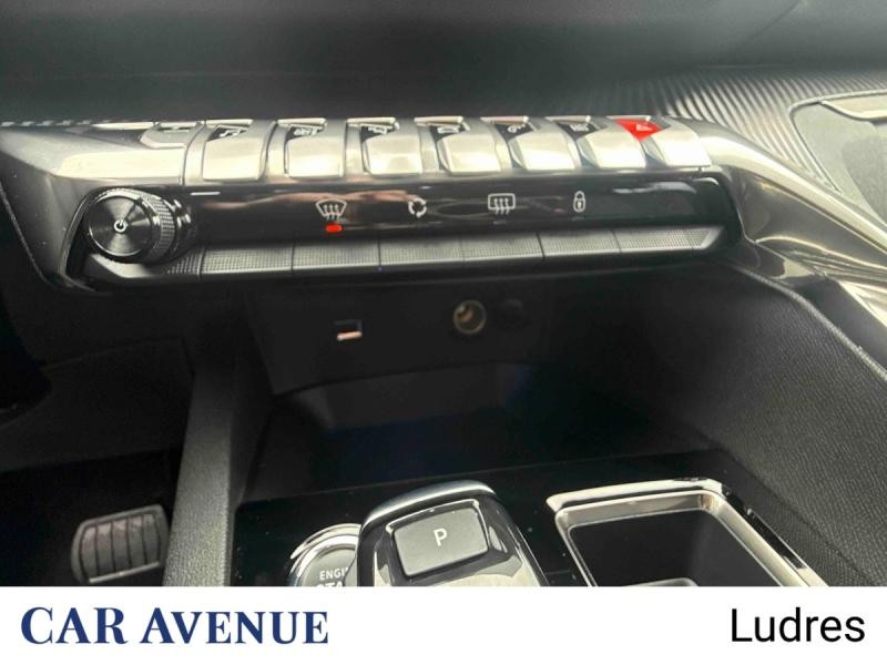 Occasion PEUGEOT 3008 HYBRID 225ch Allure e-EAT8 2022 Gris Platinium (M) 21690 € à Nancy